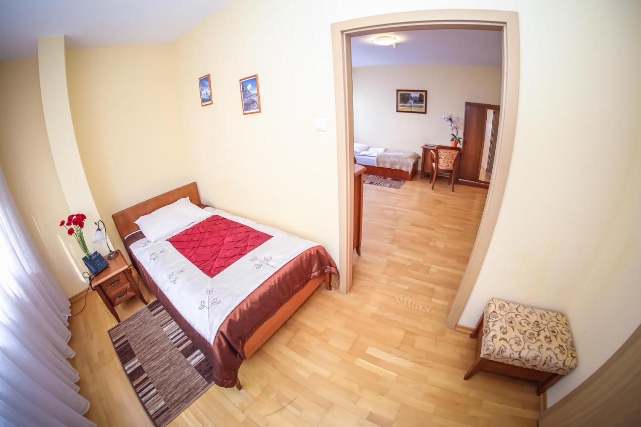 Hotel Uniwersytecki Stary Toruń Εξωτερικό φωτογραφία